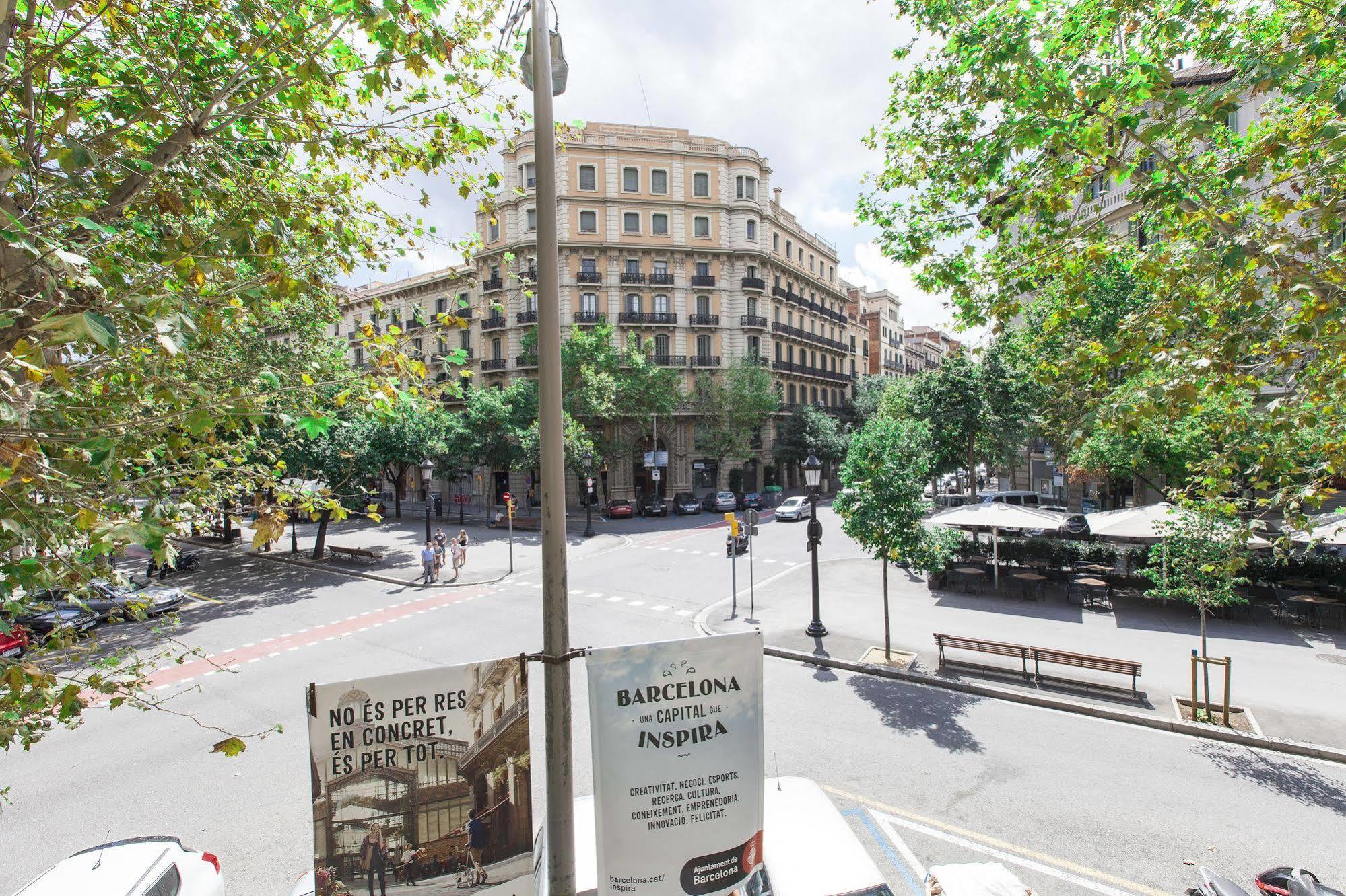 Aspasios Rambla Catalunya Suites Barcelona Exteriör bild